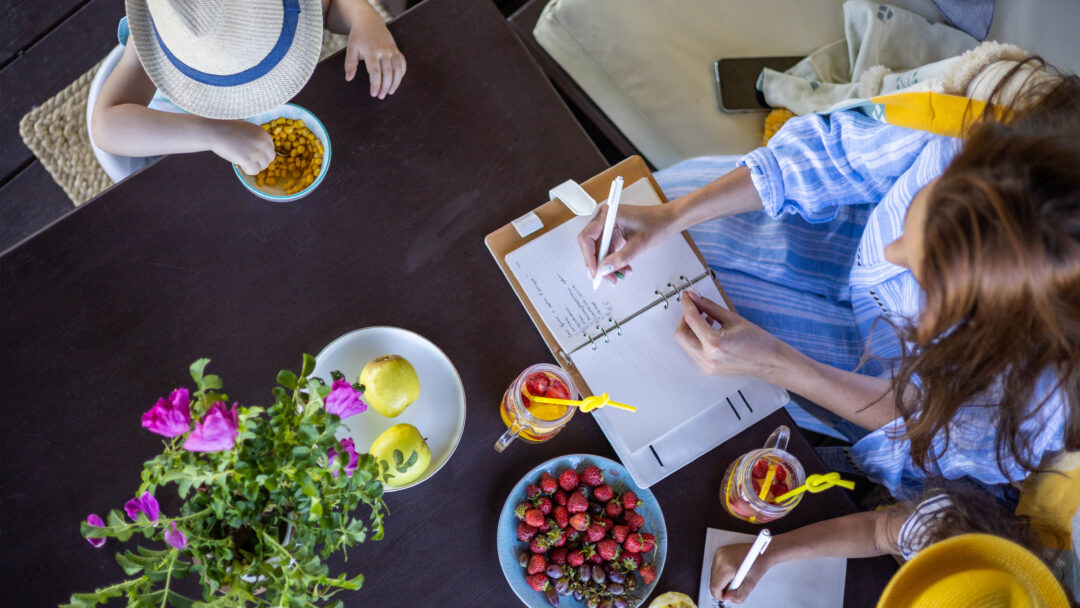 Meal planning with family